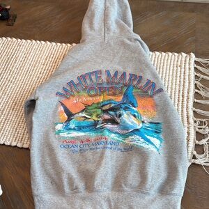 Gildan Light Gray Hoodie Sweater